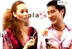 bee爆料pong视频,Pong视频揭秘，带你领略经典游戏的魅力